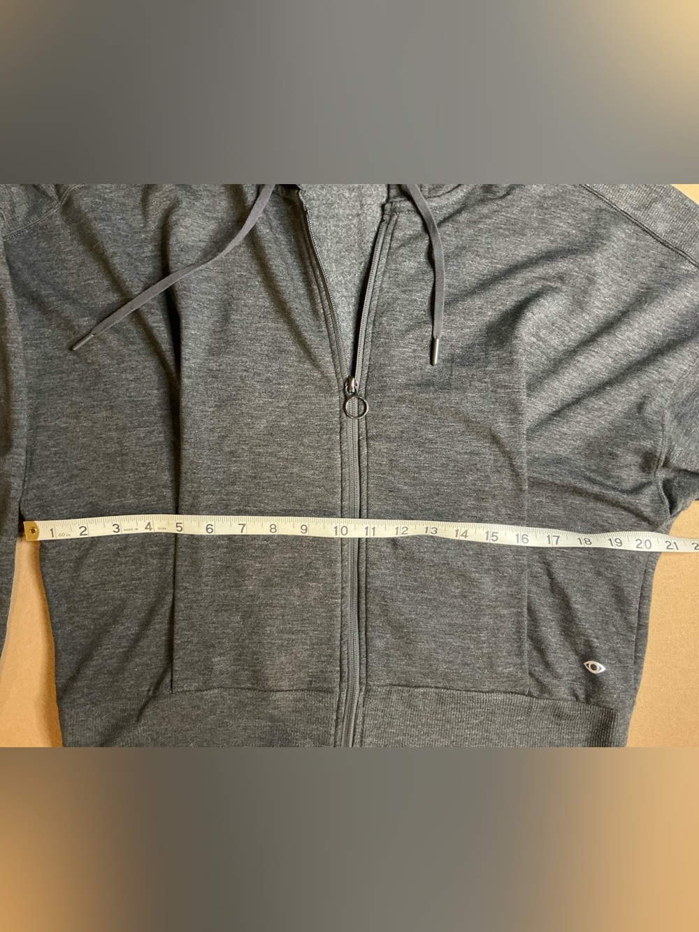Two piece shorts and hoodie jacket set - Picture 7 of 10